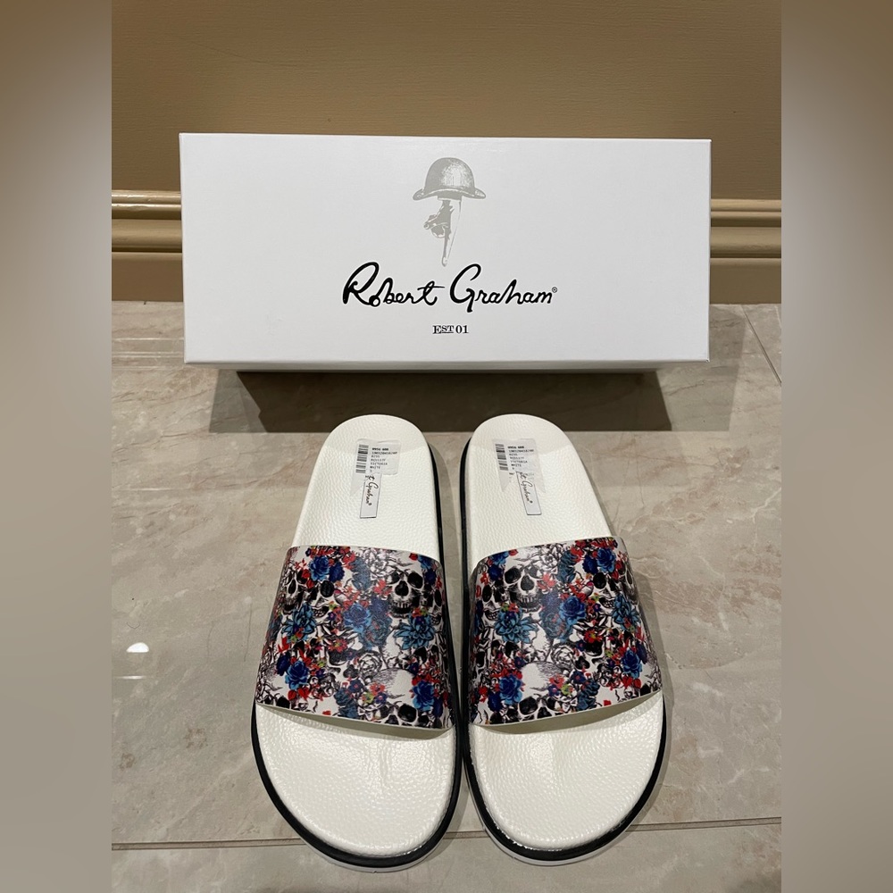 Brand new Robert Graham Slides
